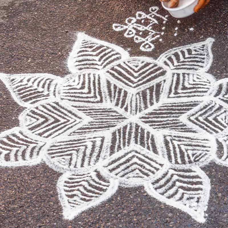 pro_587_white-rangoli.jpg